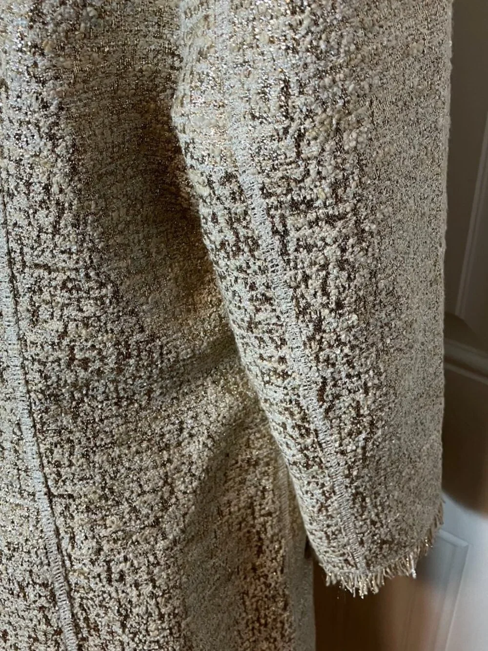 Vintage Neiman Marcus Exclusive Gold and Cream Metallic Tweed Jacket Size L - Picture 10 of 11